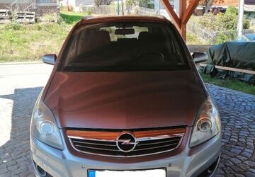 Opel Zafira 205.000 km 2.450 &euro; Zwickau 08064