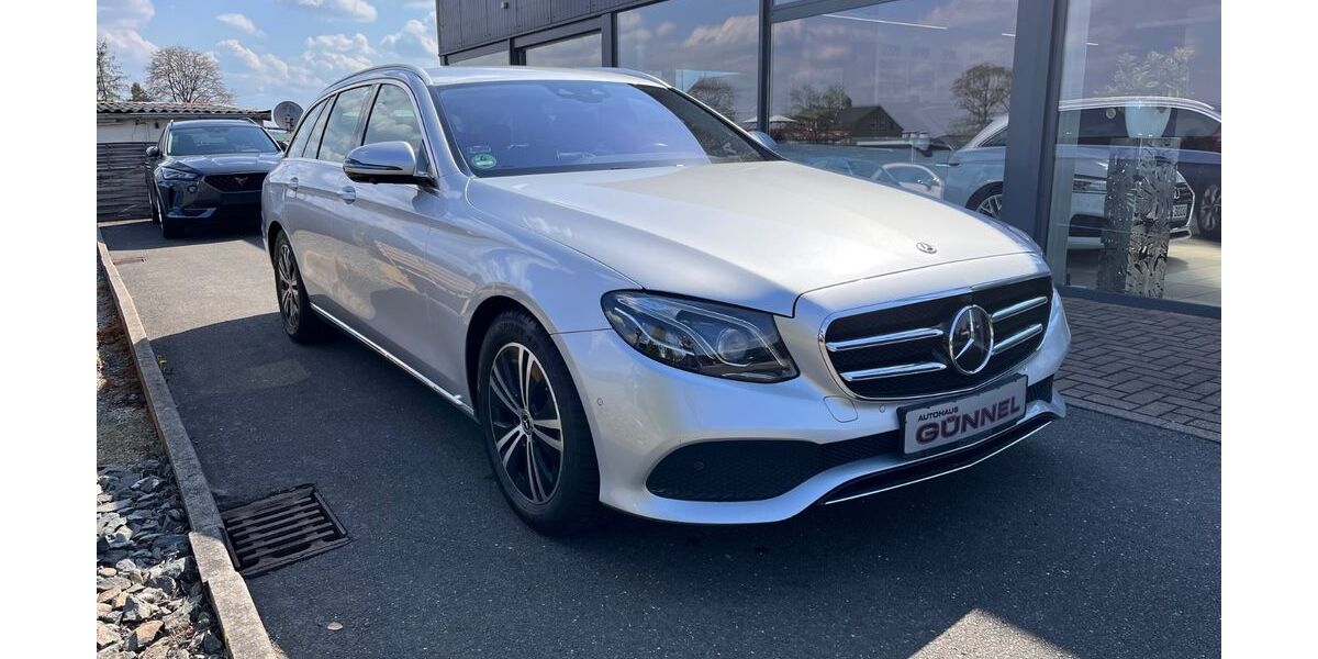 Mercedes-Benz E 220 125.023 km 22.490 &euro; Zwickau 08060