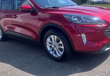 Ford Kuga 65.792 km 23.390 &euro; Glauchau 08371