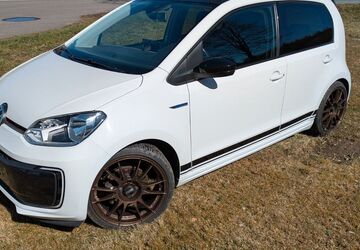 VW e-up! 26.770 km 17.999 &euro; Steinberg 08237