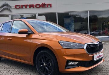 Skoda Fabia 5.000 km 18.790 &euro; Lauter-Bernsbach 08315