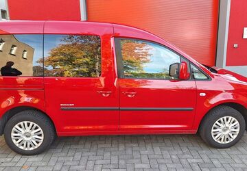 VW Caddy 144.424 km 7.900 &euro; Limbach-Oberfrohna 09212