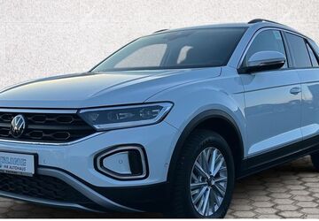 VW T-Roc 6.865 km 26.700 &euro; Zwickau 08064