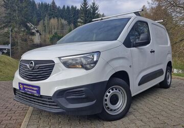 Opel Combo 30.420 km 11.990 &euro; Schneeberg 08289