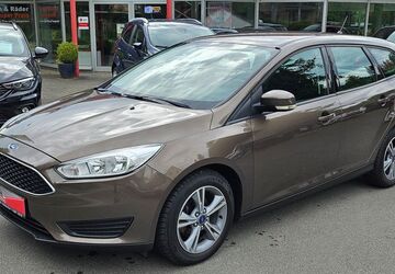 Ford Focus 91.790 km 9.990 &euro; Mohlsdorf-Teichwolframsdorf 07987