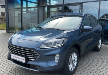 Ford Kuga 4.692 km 33.350 &euro; Zwickau 08064
