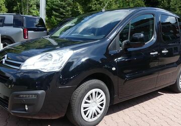 Citroen Berlingo 71.800 km 10.990 &euro; Schneeberg 08289