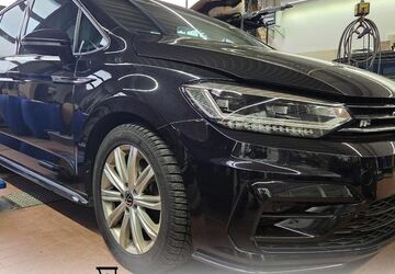 VW Touran 67.887 km 26.990 &euro; Aue 08280