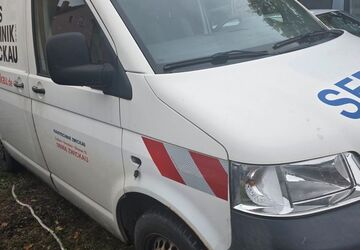 VW T5 Transporter 250.000 km 1.950 &euro; Zwickau 08064