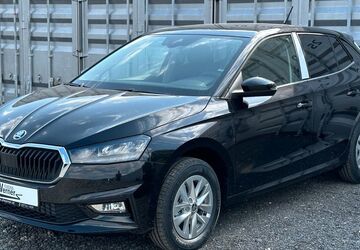 Skoda Fabia 5.765 km 18.150 &euro; Zwönitz / OT Dorfchemnitz 08297