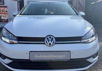 VW Golf 90.000 km 15.990 &euro; Lichtentanne 08115