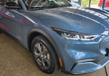 Ford Mustang Mach-E 1.500 km 52.390 &euro; Glauchau 08371