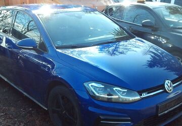 VW Golf 307.000 km 10.200 &euro; Limbach-Oberfrohna 09212