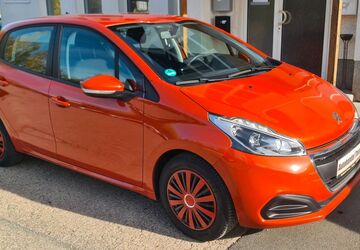 Peugeot 208 58.000 km 8.300 &euro; Zwickau 08056