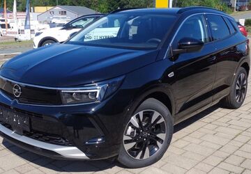 Opel Grandland (X) 11.000 km 34.990 &euro; Schneeberg 08289