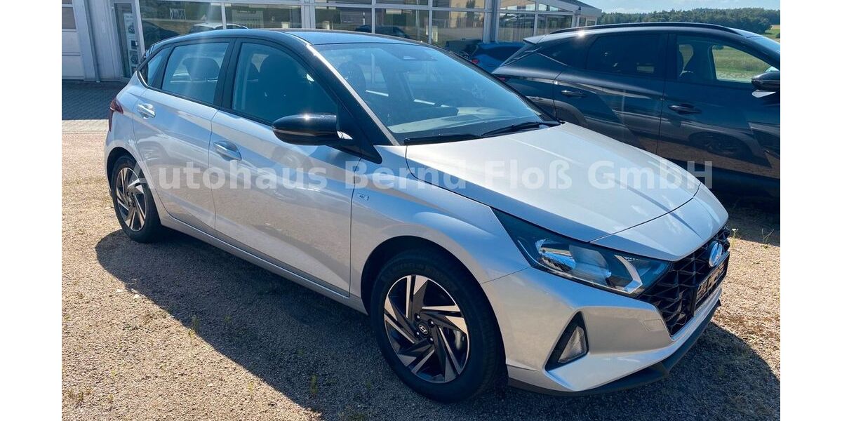 Hyundai i20 18.000 km 15.690 &euro; Zwickau 08064