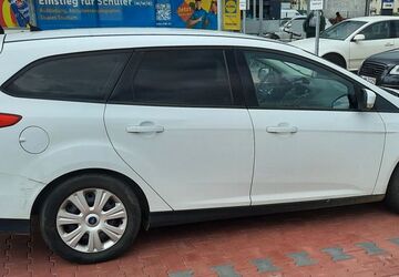Ford Focus 178.000 km 3.400 &euro; Zwickau 08056