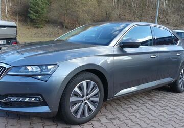 Skoda Superb 14.400 km 31.000 &euro; Schneeberg 08289