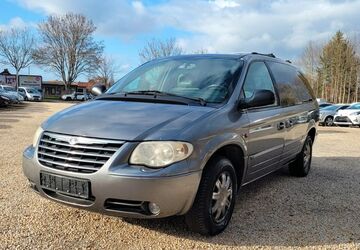 Chrysler Grand Voyager 283.818 km 1.480 &euro; Zwickau 08056