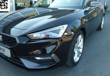 Seat Leon 47.422 km 22.990 &euro; Kirchberg/Saupersdorf 08107