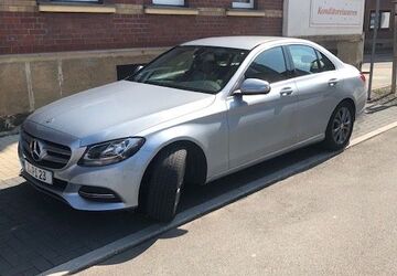 Mercedes-Benz 220 133.000 km 18.000 &euro; Zwickau 08064