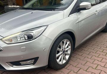 Ford Focus 184.000 km 5.500 &euro; Zwickau 08064