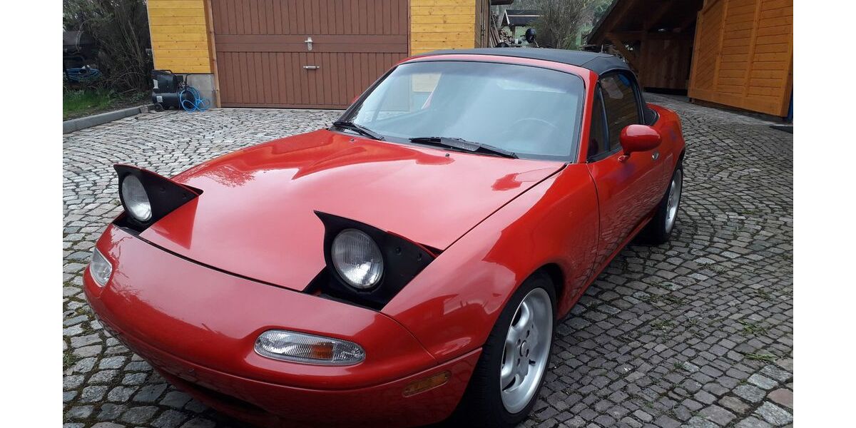 Mazda MX-5 92.505 km 12.900 &euro; Treuen 08233
