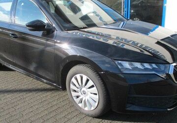 Skoda Octavia 20.997 km 24.950 &euro; Hartenstein 08118
