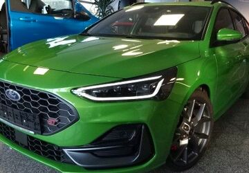 Ford Focus 24.146 km 31.892 &euro; Oberlungwitz 09353