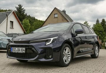 Suzuki Swace 11.000 km 27.990 &euro; Schwarzenberg 08340