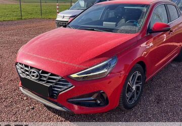 Hyundai i30 37.600 km 16.999 &euro; Oberlungwitz 09353