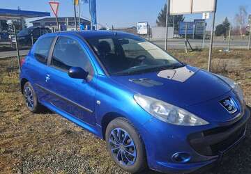 Peugeot 206 168.000 km 2.300 &euro; Crimmitschau 08451