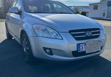 Kia ceed / Ceed 137.300 km 2.390 &euro; Limbach- Oberfrohna 09212
