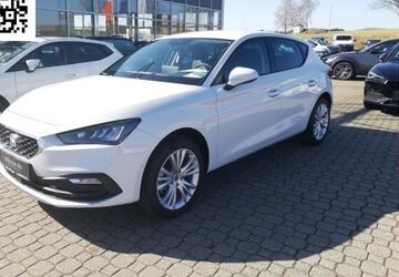 Seat Leon 8.824 km 26.840 &euro; Zwönitz 08297