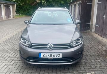 VW Golf Sportsvan 79.000 km 13.900 &euro; Zwickau 08058