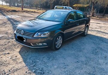 VW Passat 136.000 km 7.500 &euro; Schneeberg 08289