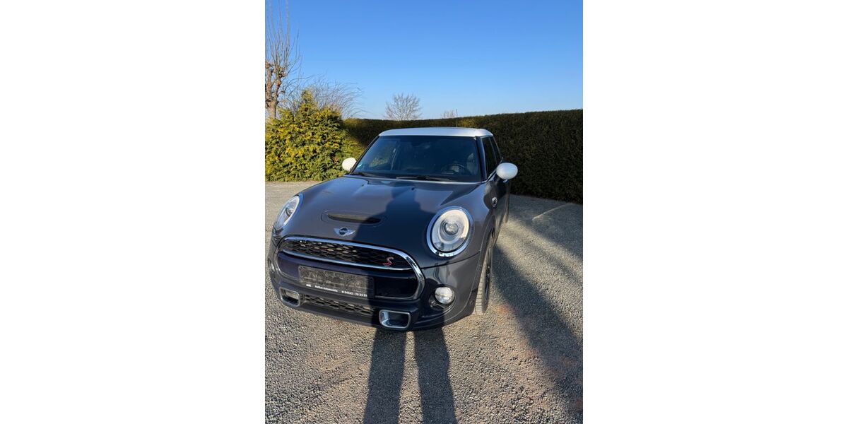 Mini Cooper SD 110.000 km 13.999 &euro; Langenbernsdorf 08428