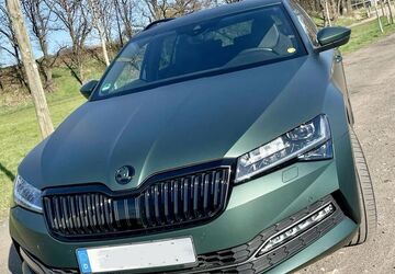 Skoda Superb 82.500 km 27.480 &euro; Zwickau 08064