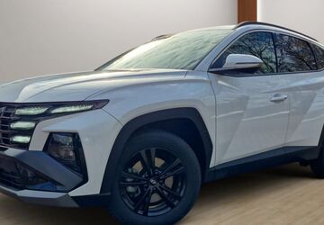 Hyundai TUCSON 9.000 km 31.990 &euro; Schneeberg 08289