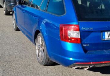 Skoda Octavia 161.500 km 13.500 &euro; TREUEN 08233