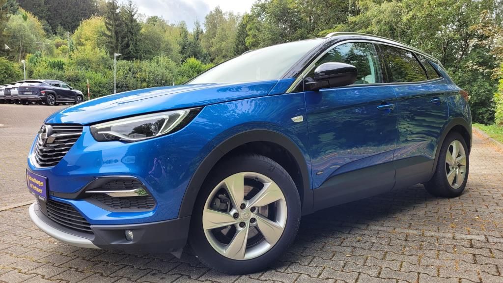 Opel Grandland (X) 13.800 km 24.990 &euro; Reinsdorf 08141