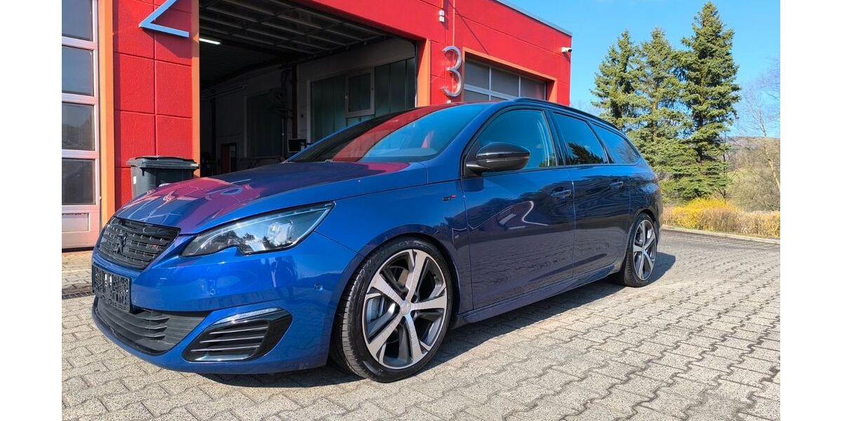 Peugeot 308 150.000 km 10.500 &euro; Schwarzenberg 08340