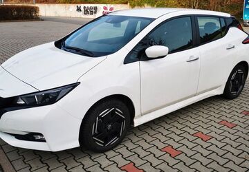 Nissan Leaf 27.500 km 15.900 &euro; Lauter-Bernsbach 08315