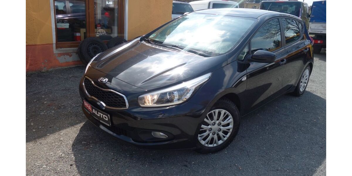 Kia ceed / Ceed 179.000 km 4.390 &euro; Ronneburg 07580