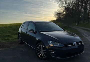 VW Golf 129.953 km 11.300 &euro; Reichenbach 08468