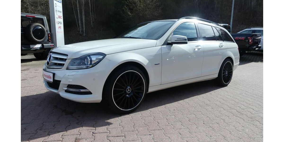 Mercedes-Benz C 180 117.100 km 12.990 &euro; Schneeberg 08289