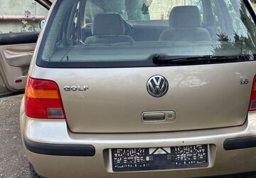 VW Golf 101.240 km 3.990 &euro; Crimmitschau 08451