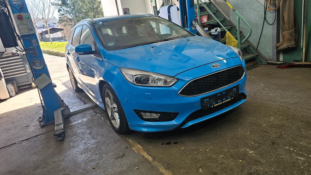 Ford Focus 105.000 km 10.200 &euro; Hohenstein-Ernstthal 09337