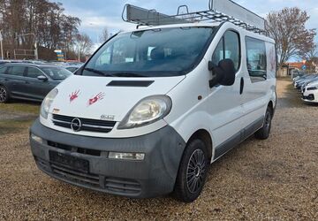 Opel Vivaro 208.173 km 2.980 &euro; Zwickau 08056