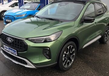 Ford Kuga 18.500 km 36.950 &euro; Glauchau 08371